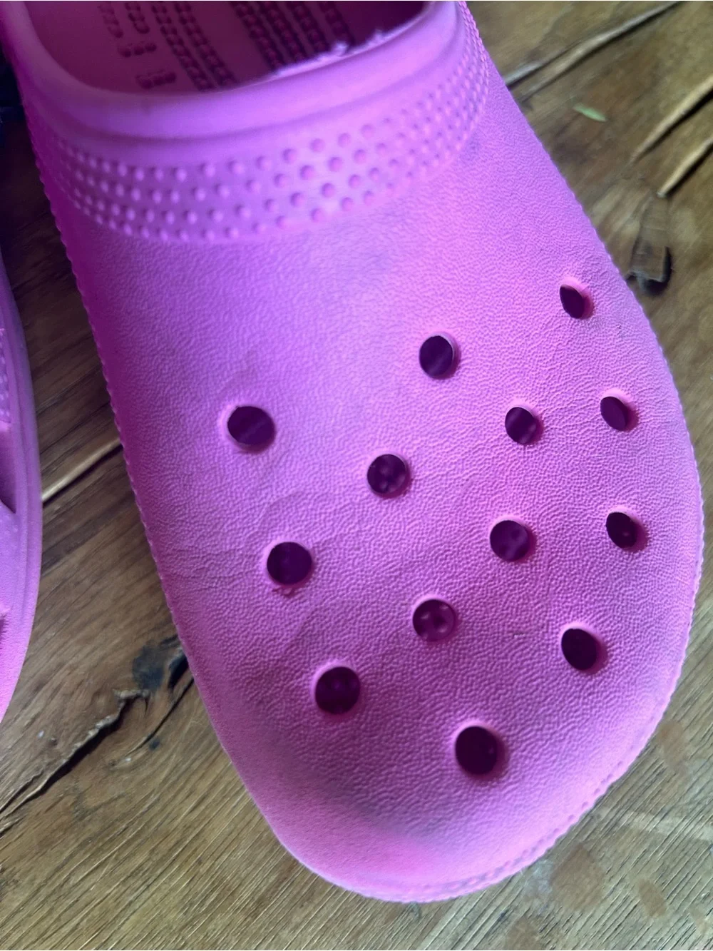 Kids Lightweight Slip-On crocs clogs - Pink and lilac purple glitter size 2